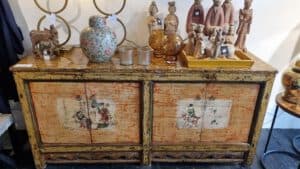 chinese vintage dressoir